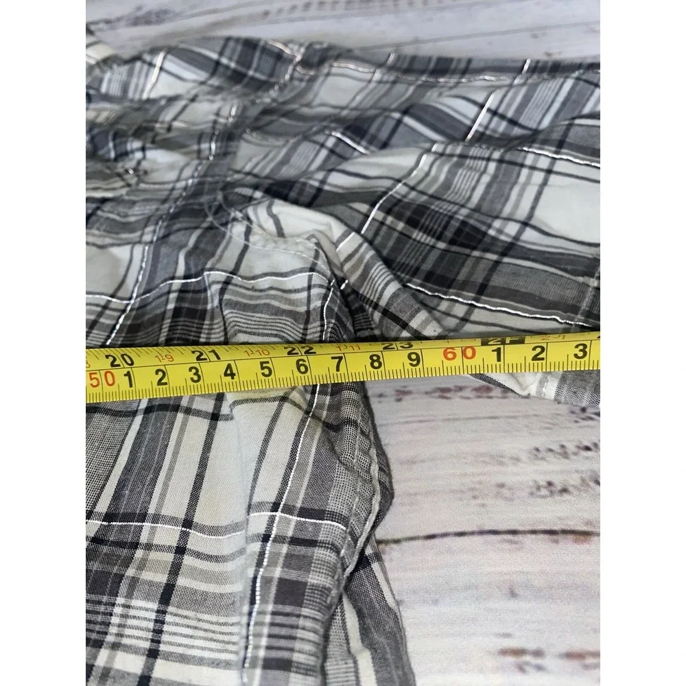 The North Face Shirt Men's XL Casual Hiking Button Up Plaid Gray/white Shirt‎